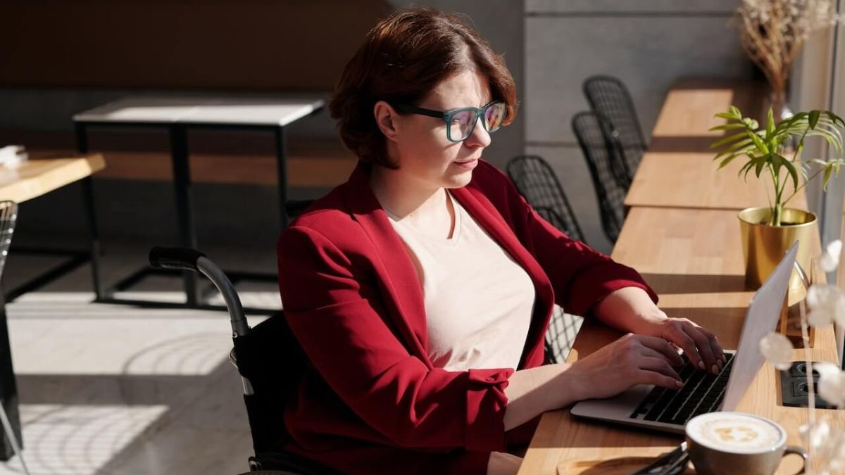 Top Online Sustainability Courses With Certificates (Free & Paid)